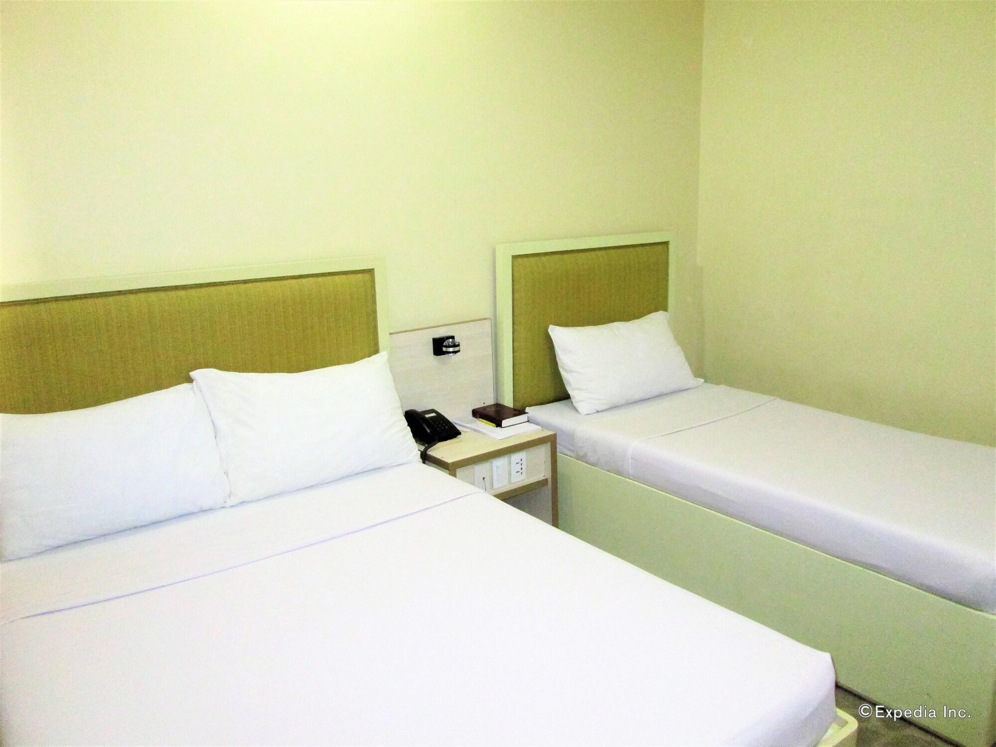 Marianne Suites Cagayan de Oro Exteriör bild