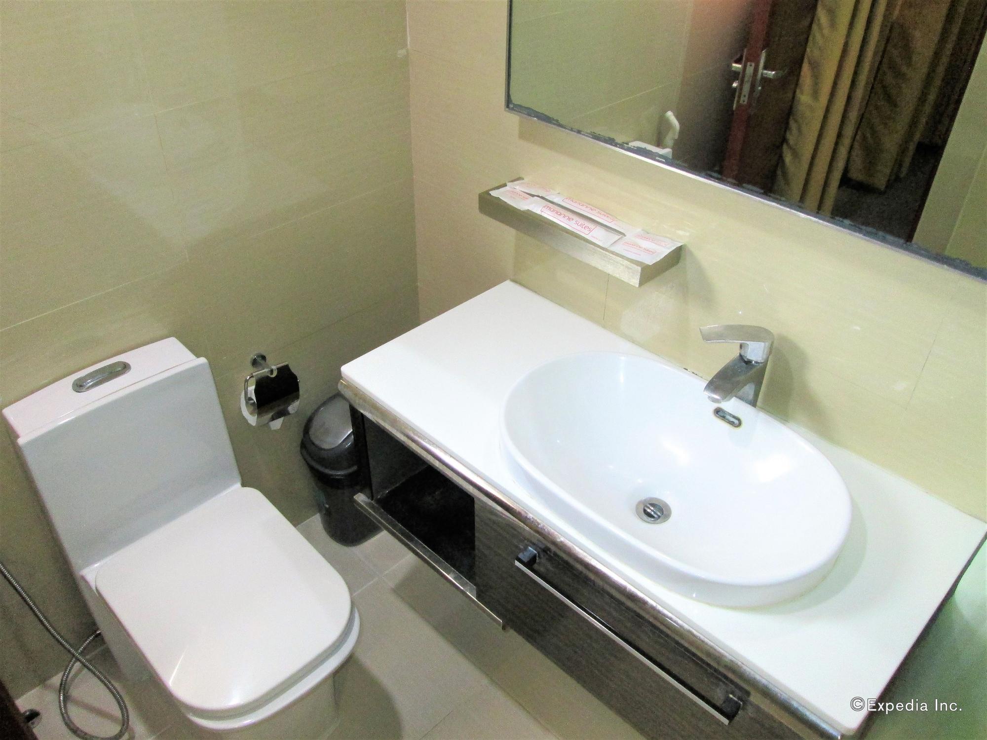 Marianne Suites Cagayan de Oro Exteriör bild